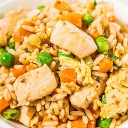 CHICKEN FRY RICE
