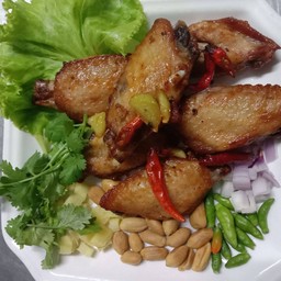 แหนมปีกไก่