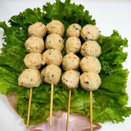 ลูกชิ้น ไก่แฟนซี