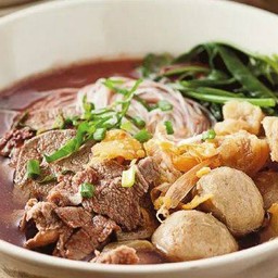 ก๋วยเตี๋ยวแชมป์ ข้าวมันไก่ ก้านเหลือง
