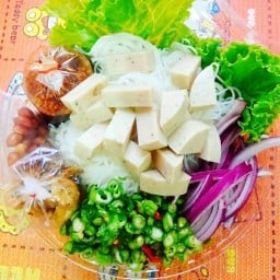 ยำขนมจีนแซ่บเด้อ เลียบคลองสอง23
