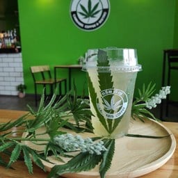 กรีนกัญ Cannabis Coffe & Bistro