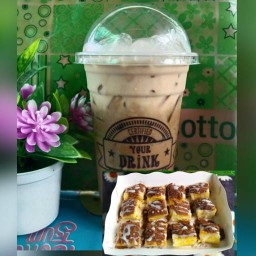 ร้าน K&O น้ำปั่น&ขนมปังปิ้งเนยสด สวัสดิ์การ1แยก10(เพชรเกษม77)