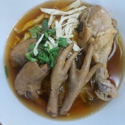 ก๋วยเตี๋ยวไก่มะระ