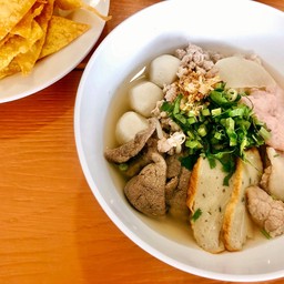 ก๋วยเตี๋ยว หมูน้ำใส