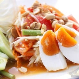 ส้มตำ & ไก่ย่างบางไม้...