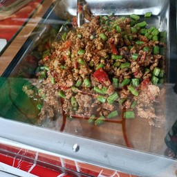 ผัดกระเพราไก่