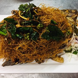 ปลานิลทอดสมุนไพร