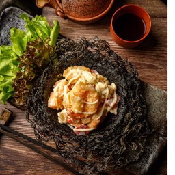 สลัดกุ้งทอดทามาเตะ