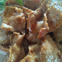 ทอดกระเทียมเป็นกับข้าว