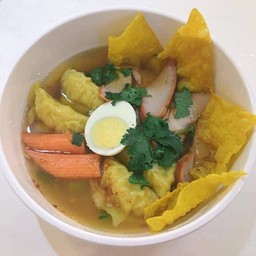 เกี้ยวกุ้งต้มยำทะเล