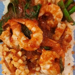 ข้าวพริกแกงทะเล
