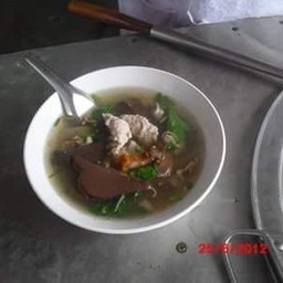 ต้มเลือดหมู