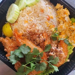 (มาแรง) ข้าวผัดคอมโบ้ กุ้งหิมะ เเละ ไข่ขยี้