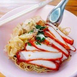 สหชัยบะหมี่เกี๊ยวปูหมูแดง บ่อนไก่ ซ.88