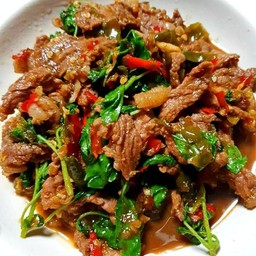 กะเพราเนื้อ