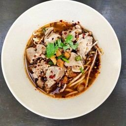 เกาเหลาซี่โครงหมูอ่อนต้มยำ น้ำ