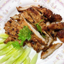 หมูทอด