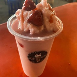 สตอเบอรี่ปั่น