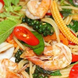 สปาเก็ตตี้ผัดขี้เมาทะเล