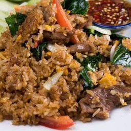 ข้าวผัดรถไฟ