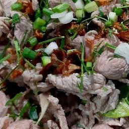 เนื้อหมูลวก