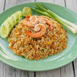 ส. ข้าวผัดปู (ร่มไม้)