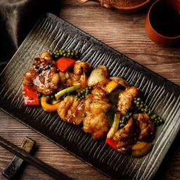 เนื้อปลาเก๋าผัดพริกไทยดำ