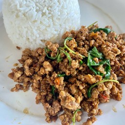 กระเพราหมู