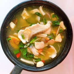 ต้มยำน้ำใส