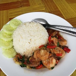 กะเพรากุ้ง