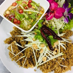 ยำปลาดุกฟู