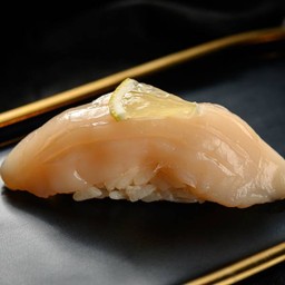 Hotate sushi หอยเชลล์ฮอกไกโดซูชิ