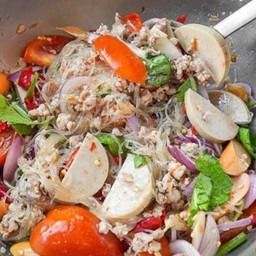 ยำวุ้นเส้นหมูยอ+หมูสับ