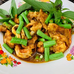 พริกแกงรวมมิตรถั่ว+แถมไข่ดาว