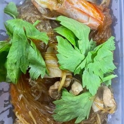 กุ้งอบวุ้นเส้น