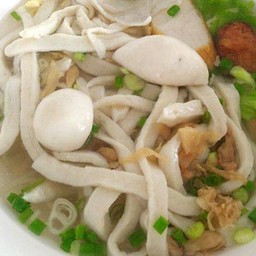 เส้นปลาน้ำ