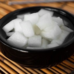 ไชเท้าดอง L