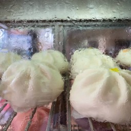 ซาลาเปาหมูสับไข่เค็ม
