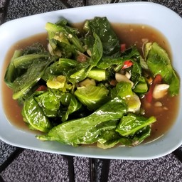 ผัดแขนงไฟแดง