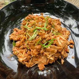 แกงเผ็ดขนุนหมูสับ