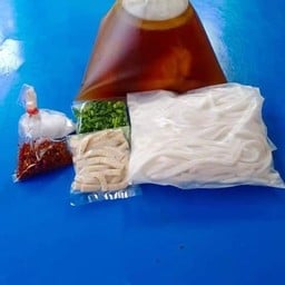 ก๋วยจั๊บโบราณ สูตรยายแถ