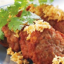 หมูทอดก้อน (ก้อนละ)