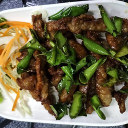 หมูแดดเดียวทอด