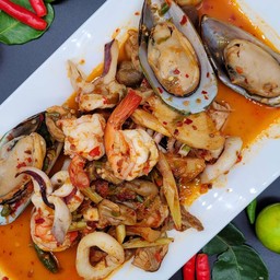 โป๊ะแตกผัดแห้ง