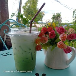 มัทฉะกรีนทีลาเต้ Ice Matcha Green Tea Latte