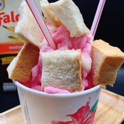 ขนมปังเย็น