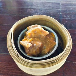 ซี่โครงตุ๋นน้ำแดง