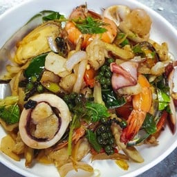 โป๊ะแตกผัดแห้ง