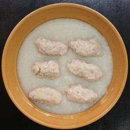 โจ๊กหมูล้วน